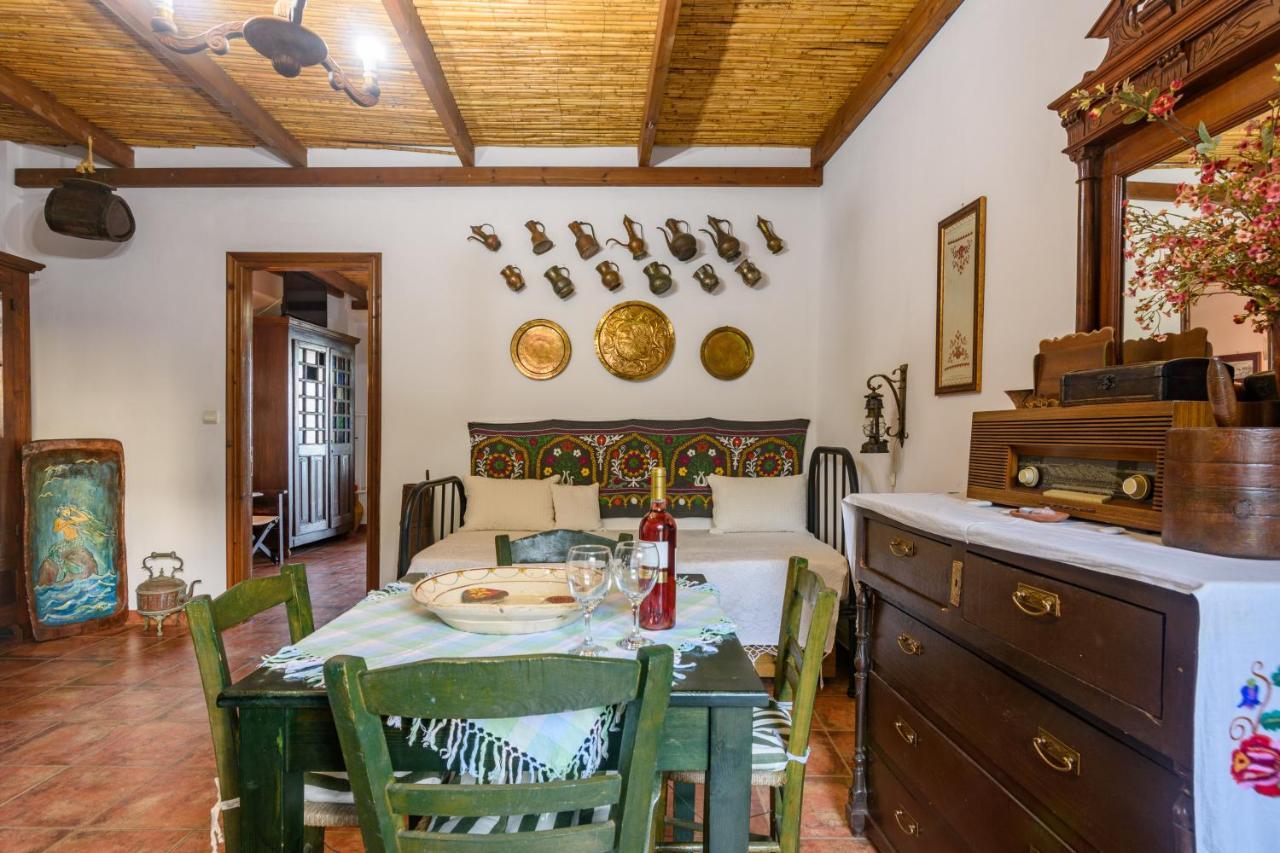 Eros Pittoresque Retreats - Perfect Location, Panoramic Seaview Корони Экстерьер фото